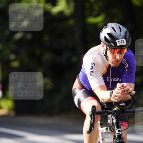 14.09.2025 - Stadtparktriathlon Michael Burmester http://msf.ph/oto/8911168 14.09.2025 11:02:02 Radfahren 736, 779, 780, 790, 815, 822, 842, 854, 868, 900 meine-sportfotos.de