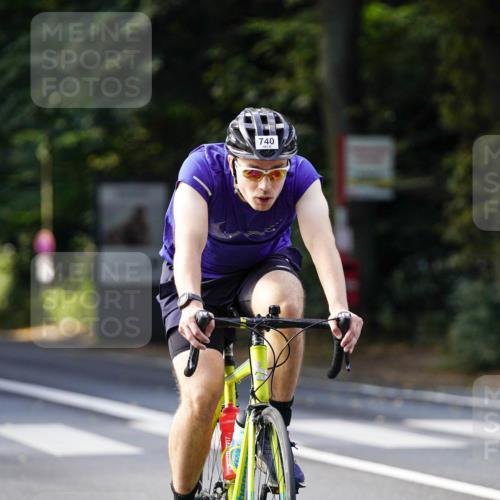 14.09.2025 - Stadtparktriathlon Michael Burmester http://msf.ph/oto/8911246 14.09.2025 11:03:51 Radfahren 721, 740, 765, 781, 798, 909 meine-sportfotos.de