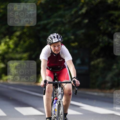 14.09.2025 - Stadtparktriathlon Michael Burmester http://msf.ph/oto/8911253 14.09.2025 11:03:55 Radfahren 721, 740, 753, 765, 798, 801, 909 meine-sportfotos.de
