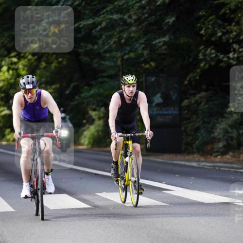 14.09.2025 - Stadtparktriathlon Michael Burmester http://msf.ph/oto/8911260 14.09.2025 11:04:08 Radfahren 655, 753, 755, 778, 911, 914 meine-sportfotos.de