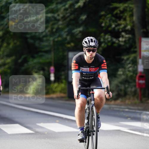 14.09.2025 - Stadtparktriathlon Michael Burmester http://msf.ph/oto/8911267 14.09.2025 11:04:17 Radfahren 628, 655, 671, 686, 755, 774, 802, 803, 818 meine-sportfotos.de