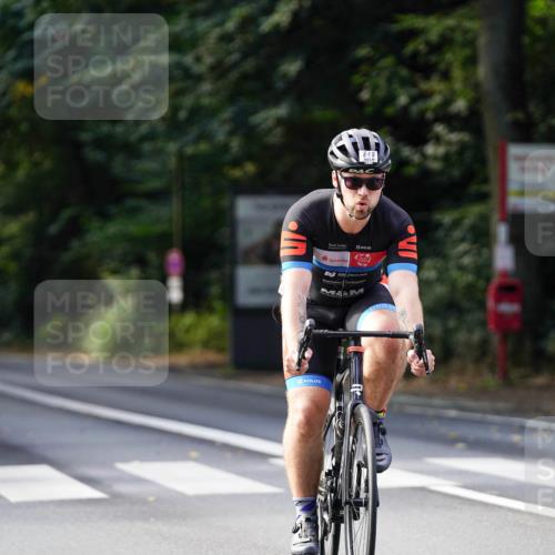 14.09.2025 - Stadtparktriathlon Michael Burmester http://msf.ph/oto/8911268 14.09.2025 11:04:17 Radfahren 628, 655, 671, 686, 755, 774, 802, 803, 818 meine-sportfotos.de