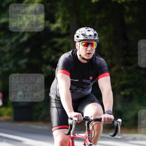 14.09.2025 - Stadtparktriathlon Michael Burmester http://msf.ph/oto/8911277 14.09.2025 11:04:23 Radfahren 628, 671, 686, 771, 774, 802, 803, 818, 857 meine-sportfotos.de