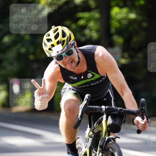 14.09.2025 - Stadtparktriathlon Michael Burmester http://msf.ph/oto/8911622 14.09.2025 11:14:06 Radfahren 744, 796, 824, 850, 873 meine-sportfotos.de