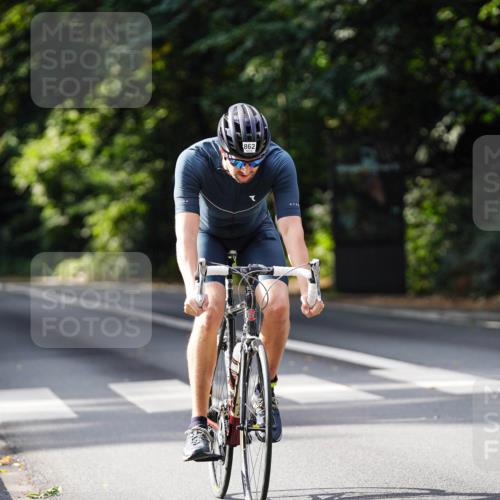 14.09.2025 - Stadtparktriathlon Michael Burmester http://msf.ph/oto/8911638 14.09.2025 11:14:40 Radfahren 791, 862, 871 meine-sportfotos.de