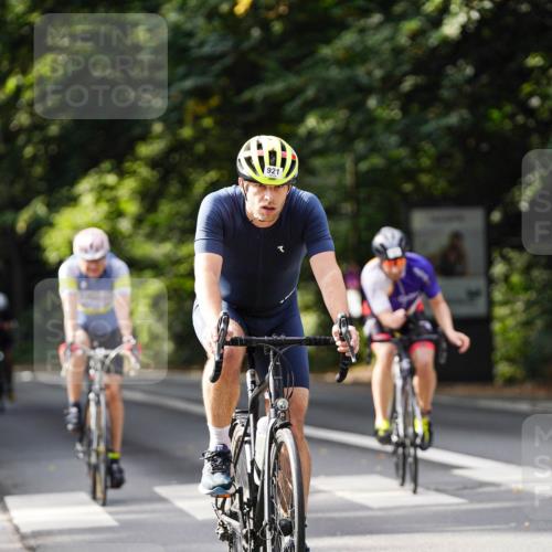 14.09.2025 - Stadtparktriathlon Michael Burmester http://msf.ph/oto/8911656 14.09.2025 11:15:25 Radfahren 756, 777, 829, 837, 842, 870, 880, 901, 921 meine-sportfotos.de