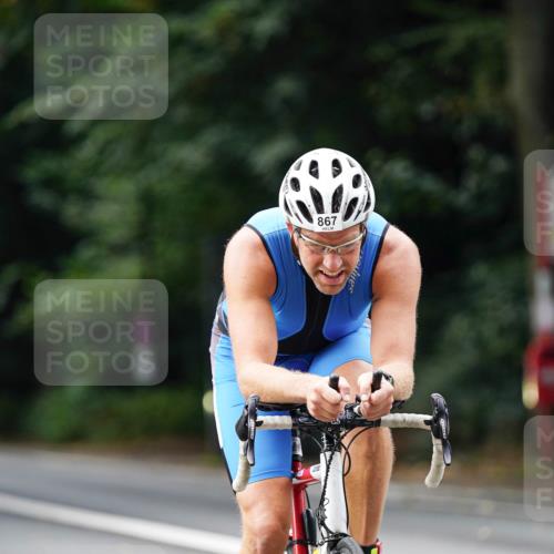 14.09.2025 - Stadtparktriathlon Michael Burmester http://msf.ph/oto/8911806 14.09.2025 11:19:59 Radfahren 836, 841, 867, 975, 984, 990 meine-sportfotos.de