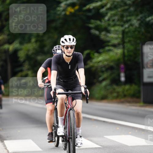 14.09.2025 - Stadtparktriathlon Michael Burmester http://msf.ph/oto/8911810 14.09.2025 11:20:05 Radfahren 841, 867, 925, 975, 984, 990 meine-sportfotos.de
