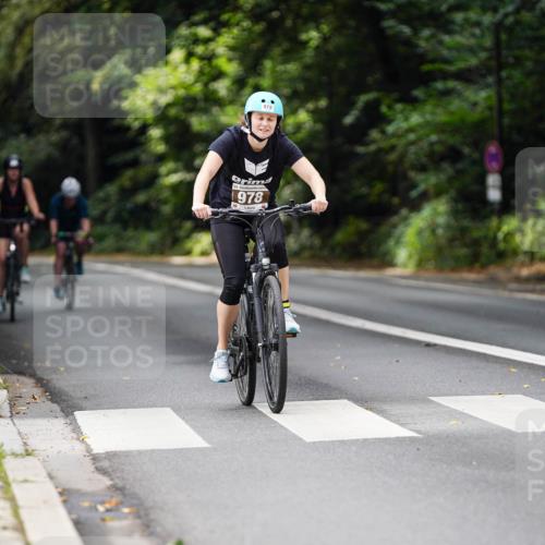 14.09.2025 - Stadtparktriathlon Michael Burmester http://msf.ph/oto/8911893 14.09.2025 11:22:00 Radfahren 873, 939, 978, 981, 1017 meine-sportfotos.de