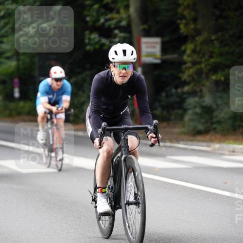 14.09.2025 - Stadtparktriathlon Michael Burmester http://msf.ph/oto/8911955 14.09.2025 11:23:01 Radfahren 829, 831, 851, 882, 918, 920, 948, 963, 974 meine-sportfotos.de
