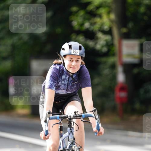 14.09.2025 - Stadtparktriathlon Michael Burmester http://msf.ph/oto/8912052 14.09.2025 11:25:34 Radfahren 826, 852, 919, 992, 1000 meine-sportfotos.de