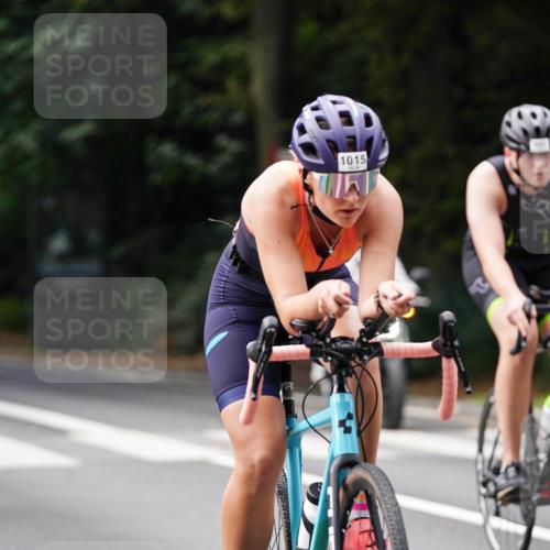 14.09.2025 - Stadtparktriathlon Michael Burmester http://msf.ph/oto/8912081 14.09.2025 11:26:28 Radfahren 846, 902, 926, 934, 935, 993, 1015 meine-sportfotos.de