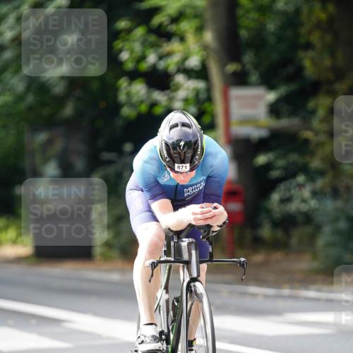14.09.2025 - Stadtparktriathlon Michael Burmester http://msf.ph/oto/8912181 14.09.2025 11:28:43 Radfahren 871, 938, 989, 1018, 1019 meine-sportfotos.de
