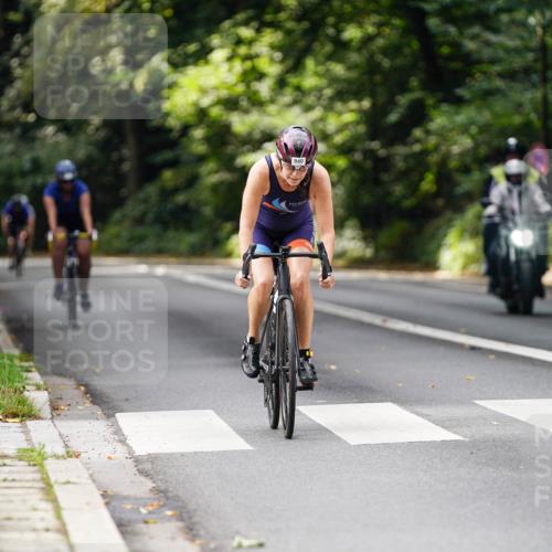 14.09.2025 - Stadtparktriathlon Michael Burmester http://msf.ph/oto/8912274 14.09.2025 11:31:36 Radfahren 893, 940, 958 meine-sportfotos.de