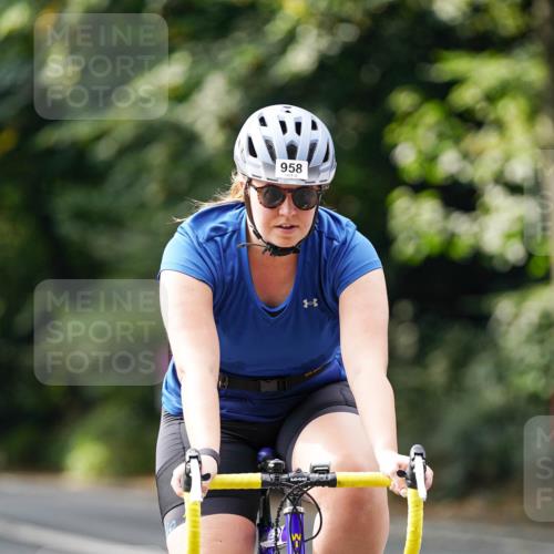 14.09.2025 - Stadtparktriathlon Michael Burmester http://msf.ph/oto/8912280 14.09.2025 11:31:42 Radfahren 876, 893, 895, 940, 958 meine-sportfotos.de
