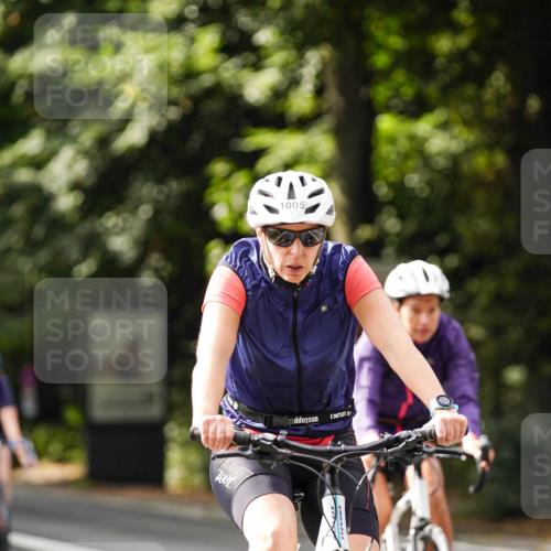 14.09.2025 - Stadtparktriathlon Michael Burmester http://msf.ph/oto/8912340 14.09.2025 11:33:17 Radfahren 824, 946, 980, 992, 1005, 1011, 1067 meine-sportfotos.de