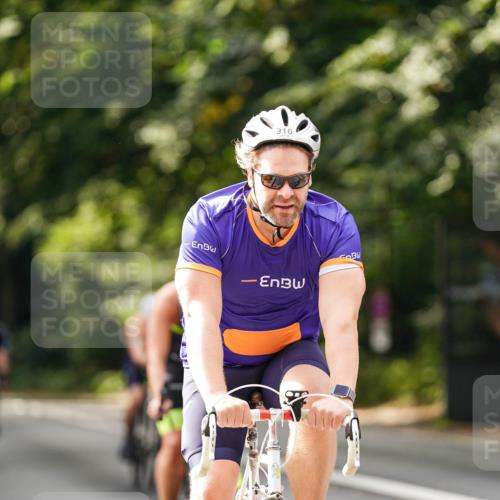14.09.2025 - Stadtparktriathlon Michael Burmester http://msf.ph/oto/8912466 14.09.2025 11:36:46 Radfahren 916, 938, 973, 982, 989, 1018, 1077, 1083 meine-sportfotos.de