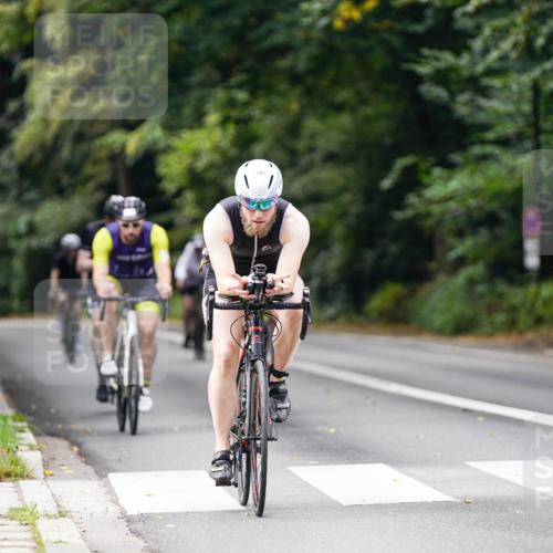 14.09.2025 - Stadtparktriathlon Michael Burmester http://msf.ph/oto/8912494 14.09.2025 11:37:42 Radfahren 981, 984, 1016, 1039, 1043, 1054, 1107 meine-sportfotos.de