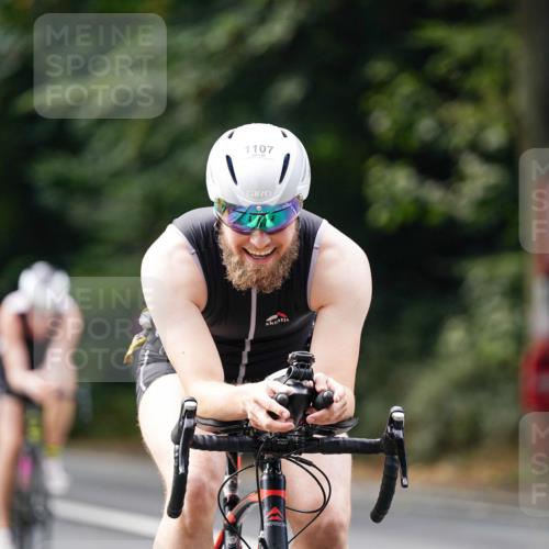 14.09.2025 - Stadtparktriathlon Michael Burmester http://msf.ph/oto/8912496 14.09.2025 11:37:44 Radfahren 981, 984, 1016, 1026, 1039, 1043, 1054, 1107 meine-sportfotos.de