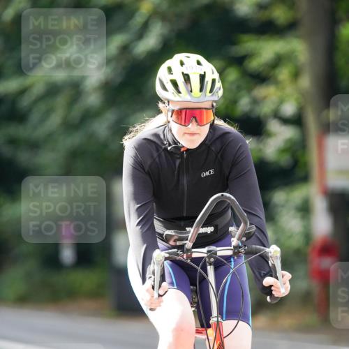 14.09.2025 - Stadtparktriathlon Michael Burmester http://msf.ph/oto/8912543 14.09.2025 11:38:52 Radfahren 855, 1019, 1025, 1047, 1099 meine-sportfotos.de