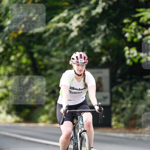 14.09.2025 - Stadtparktriathlon Michael Burmester http://msf.ph/oto/8912561 14.09.2025 11:39:21 Radfahren 927, 960, 1058, 1087, 1091 meine-sportfotos.de