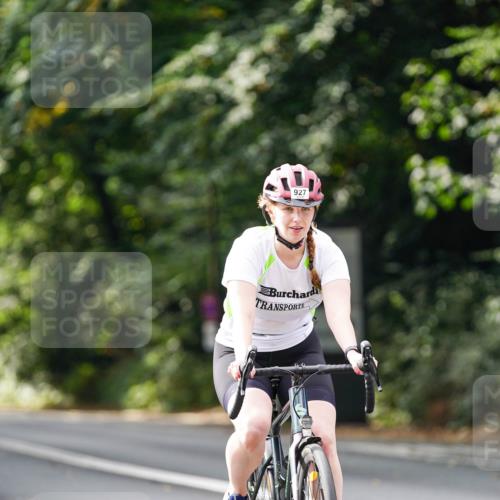 14.09.2025 - Stadtparktriathlon Michael Burmester http://msf.ph/oto/8912562 14.09.2025 11:39:21 Radfahren 927, 960, 1058, 1087, 1091 meine-sportfotos.de