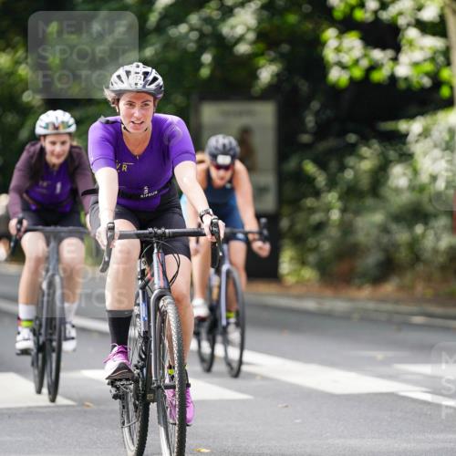 14.09.2025 - Stadtparktriathlon Michael Burmester http://msf.ph/oto/8912612 14.09.2025 11:40:17 Radfahren 968, 972, 1001, 1002, 1049, 1069 meine-sportfotos.de