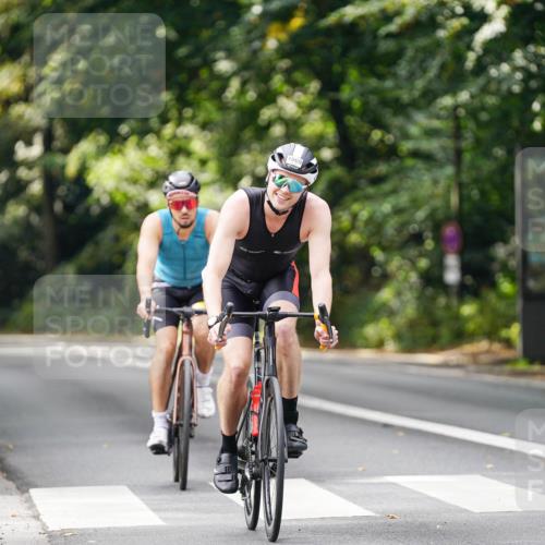 14.09.2025 - Stadtparktriathlon Michael Burmester http://msf.ph/oto/8912617 14.09.2025 11:40:23 Radfahren 968, 972, 1001, 1002, 1049, 1069 meine-sportfotos.de