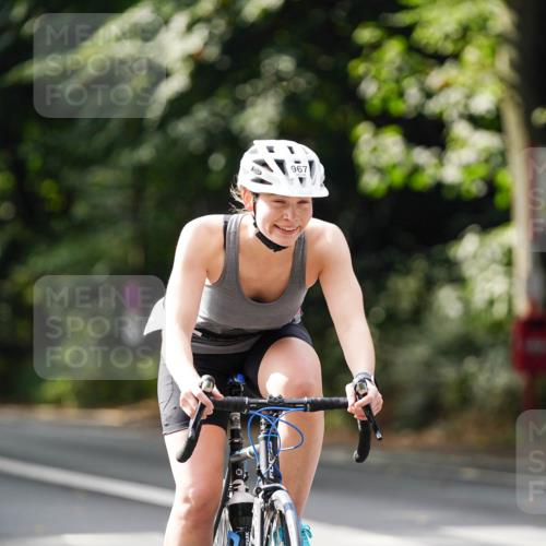 14.09.2025 - Stadtparktriathlon Michael Burmester http://msf.ph/oto/8912627 14.09.2025 11:40:39 Radfahren 857, 948, 950, 966, 967, 1007, 1089, 1116 meine-sportfotos.de