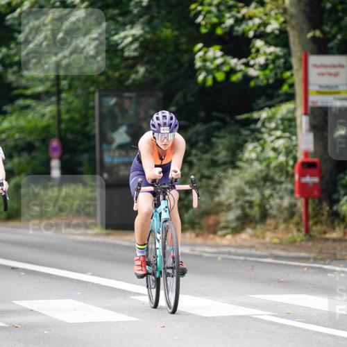 14.09.2025 - Stadtparktriathlon Michael Burmester http://msf.ph/oto/8912681 14.09.2025 11:41:57 Radfahren 936, 970, 974, 1015, 1061, 1068, 1082 meine-sportfotos.de