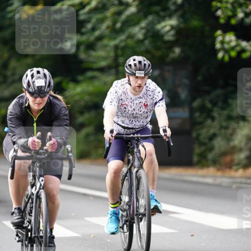 14.09.2025 - Stadtparktriathlon Michael Burmester http://msf.ph/oto/8912682 14.09.2025 11:41:58 Radfahren 936, 970, 974, 1015, 1061, 1068, 1082 meine-sportfotos.de