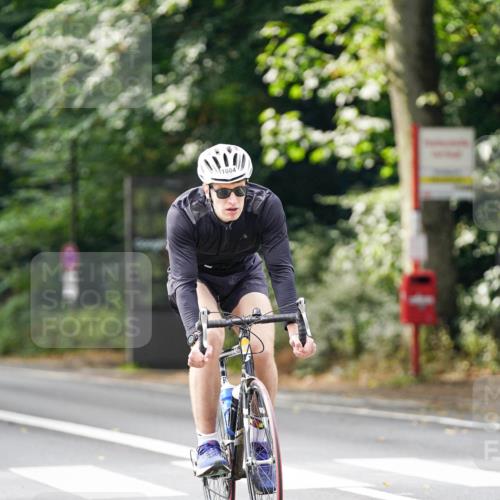 14.09.2025 - Stadtparktriathlon Michael Burmester http://msf.ph/oto/8912694 14.09.2025 11:42:19 Radfahren 934, 935, 962, 969, 979, 994, 1012, 1084 meine-sportfotos.de
