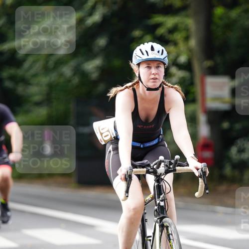 14.09.2025 - Stadtparktriathlon Michael Burmester http://msf.ph/oto/8912730 14.09.2025 11:42:47 Radfahren 824, 926, 990, 1000, 1017, 1072, 1075, 1094, 1103, 1113 meine-sportfotos.de