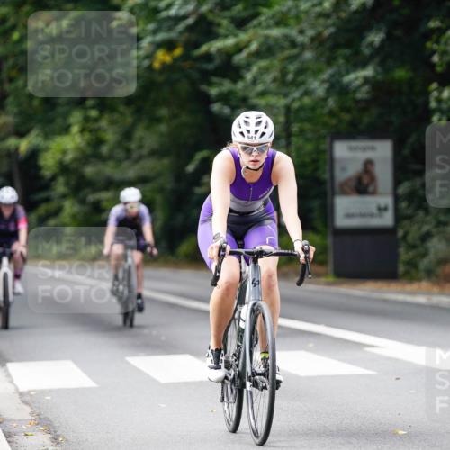 14.09.2025 - Stadtparktriathlon Michael Burmester http://msf.ph/oto/8912744 14.09.2025 11:42:59 Radfahren 789, 824, 941, 976, 990, 1008, 1029, 1055, 1057, 1119 meine-sportfotos.de