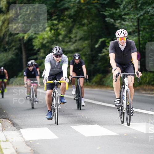 14.09.2025 - Stadtparktriathlon Michael Burmester http://msf.ph/oto/8912804 14.09.2025 11:44:26 Radfahren 931, 973, 1009, 1026, 1040, 1051, 1085 meine-sportfotos.de