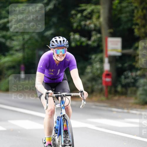 14.09.2025 - Stadtparktriathlon Michael Burmester http://msf.ph/oto/8912881 14.09.2025 11:46:23 Radfahren 943, 1046, 1062, 1065, 1086 meine-sportfotos.de