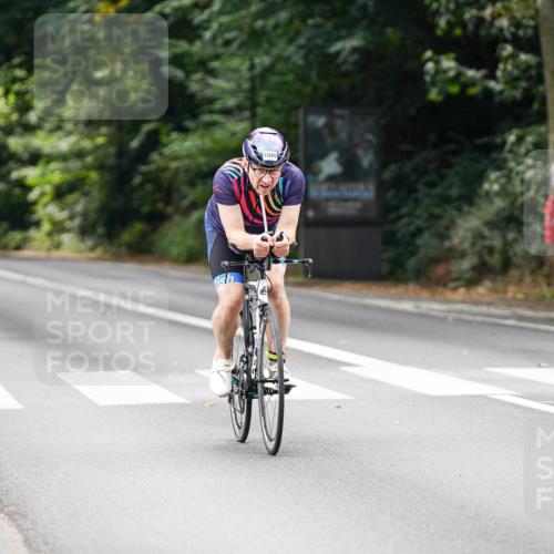 14.09.2025 - Stadtparktriathlon Michael Burmester http://msf.ph/oto/8912882 14.09.2025 11:46:24 Radfahren 943, 1046, 1062, 1065, 1086 meine-sportfotos.de