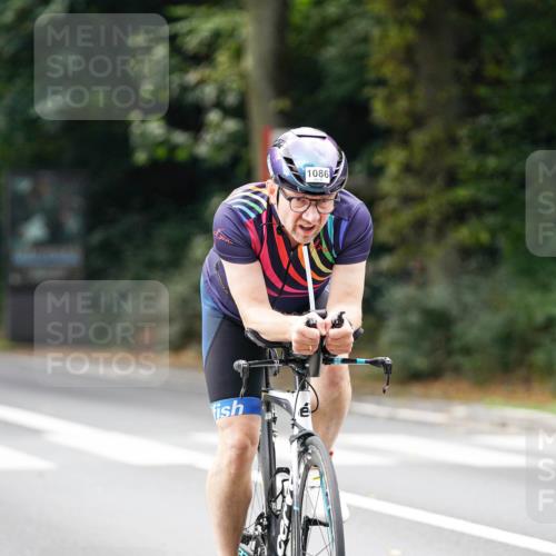 14.09.2025 - Stadtparktriathlon Michael Burmester http://msf.ph/oto/8912884 14.09.2025 11:46:25 Radfahren 943, 1046, 1062, 1065, 1086 meine-sportfotos.de
