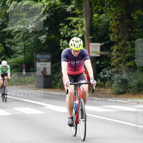 14.09.2025 - Stadtparktriathlon Michael Burmester http://msf.ph/oto/8912898 14.09.2025 11:46:41 Radfahren 939, 1025, 1031, 1058, 1063, 1087 meine-sportfotos.de
