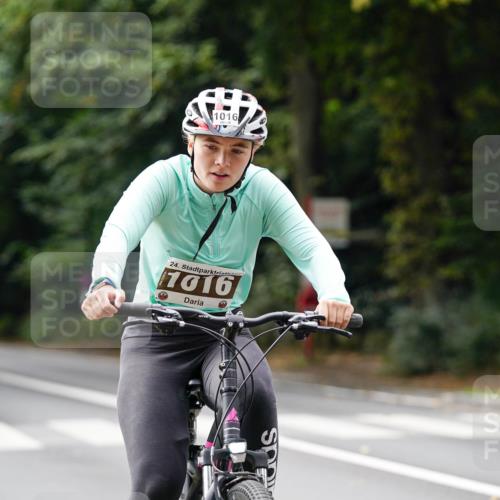 14.09.2025 - Stadtparktriathlon Michael Burmester http://msf.ph/oto/8912929 14.09.2025 11:47:17 Radfahren 998, 1016, 1036, 1091, 1095 meine-sportfotos.de