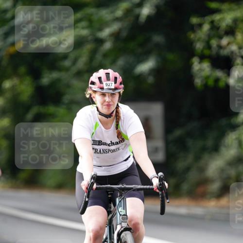 14.09.2025 - Stadtparktriathlon Michael Burmester http://msf.ph/oto/8912958 14.09.2025 11:48:09 Radfahren 927, 952, 960, 1006, 1088, 1116 meine-sportfotos.de