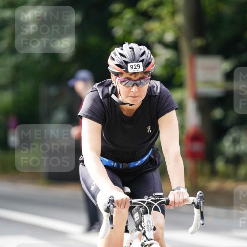 14.09.2025 - Stadtparktriathlon Michael Burmester http://msf.ph/oto/8912989 14.09.2025 11:48:58 Radfahren 929, 942, 957, 1019, 1092 meine-sportfotos.de