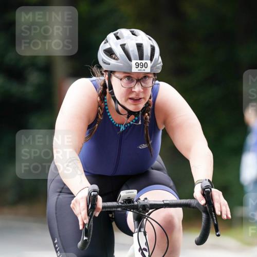 14.09.2025 - Stadtparktriathlon Michael Burmester http://msf.ph/oto/8913063 14.09.2025 11:50:40 Radfahren 970, 986, 990, 1066, 1109 meine-sportfotos.de