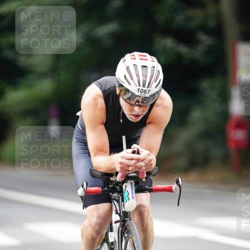 14.09.2025 - Stadtparktriathlon Michael Burmester http://msf.ph/oto/8913150 14.09.2025 11:52:37 Radfahren 938, 1008, 1048, 1054, 1067, 1117 meine-sportfotos.de