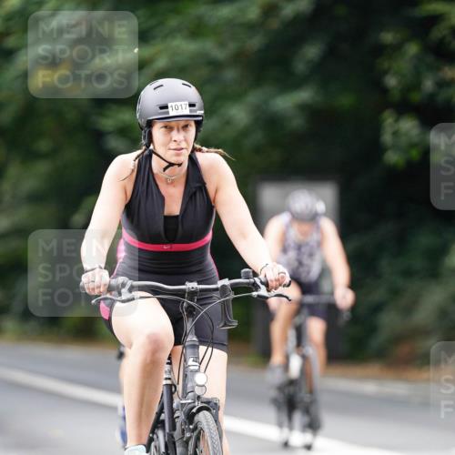 14.09.2025 - Stadtparktriathlon Michael Burmester http://msf.ph/oto/8913182 14.09.2025 11:53:15 Radfahren 946, 1017, 1039, 1047, 1064, 1085, 1125 meine-sportfotos.de
