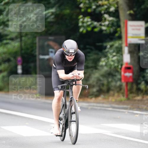 14.09.2025 - Stadtparktriathlon Michael Burmester http://msf.ph/oto/8913190 14.09.2025 11:53:28 Radfahren 931, 1178 meine-sportfotos.de