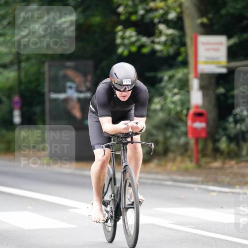 14.09.2025 - Stadtparktriathlon Michael Burmester http://msf.ph/oto/8913191 14.09.2025 11:53:28 Radfahren 931, 1178 meine-sportfotos.de