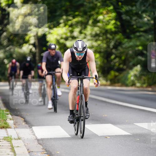 14.09.2025 - Stadtparktriathlon Michael Burmester http://msf.ph/oto/8913209 14.09.2025 11:53:47 Radfahren 995, 1031, 1046, 1062, 1063, 1069, 1086, 1099 meine-sportfotos.de