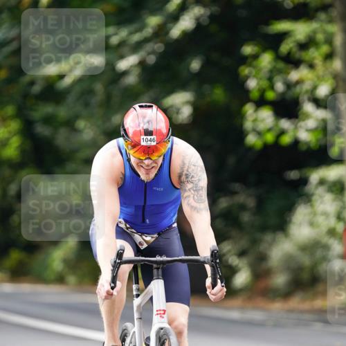 14.09.2025 - Stadtparktriathlon Michael Burmester http://msf.ph/oto/8913220 14.09.2025 11:53:53 Radfahren 1031, 1046, 1058, 1069, 1086, 1099 meine-sportfotos.de