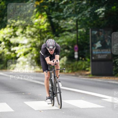 14.09.2025 - Stadtparktriathlon Michael Burmester http://msf.ph/oto/8913253 14.09.2025 11:54:43 Radfahren 1041, 1065, 1110 meine-sportfotos.de